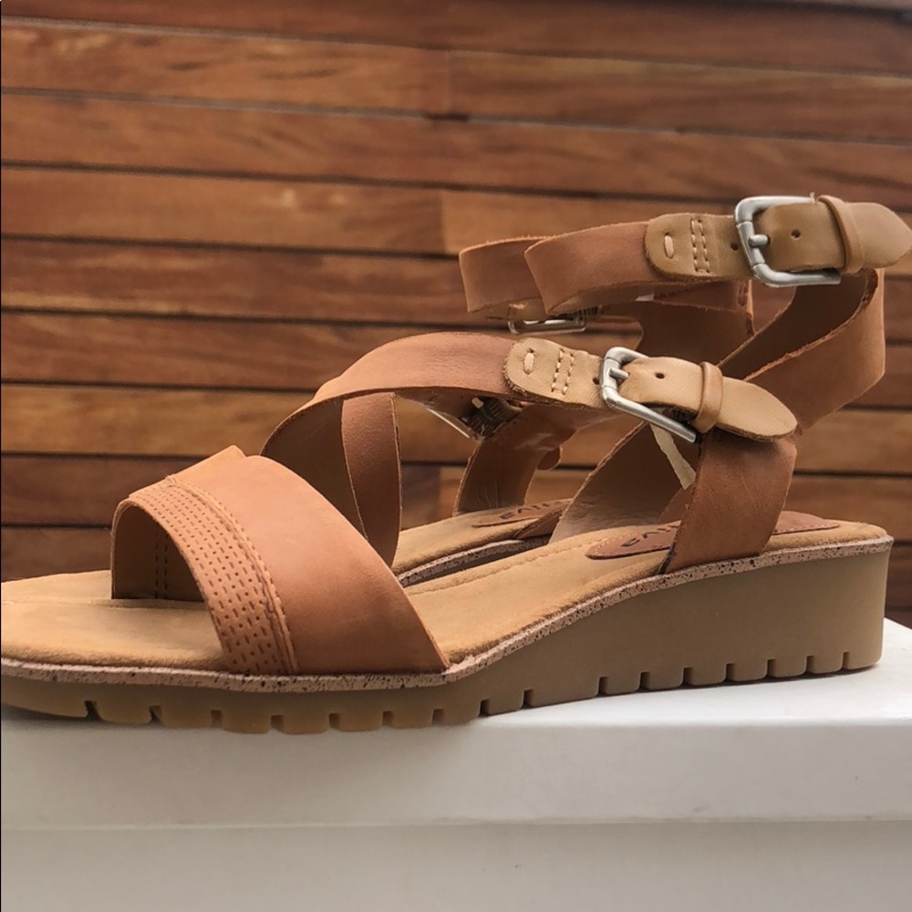 Comfortiva - Corvina Leather Sandal